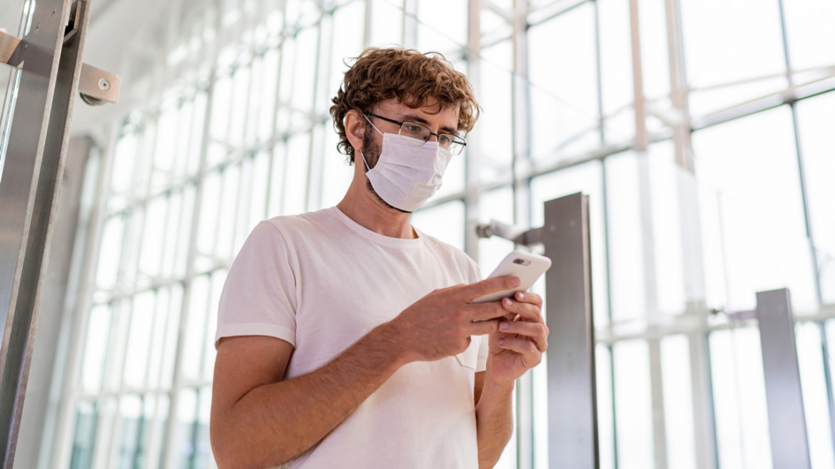 LOW TOUCH PARA UN MUNDO EN PANDEMIA